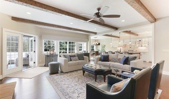238 Westview Dr, Aurora, OH 44202