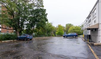 708 W Huron St 3, Ann Arbor, MI 48103