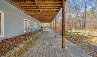 229 Pine Valley Dr, Bassett, VA 24055