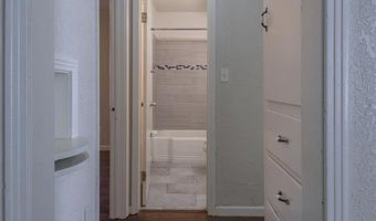 6701 NW 26th St, Bethany, OK 73008