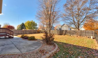 1102 9th Ave SE, Altoona, IA 50009