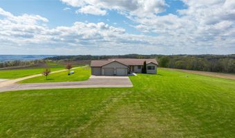 W1660 Maplewood Lane, Alma, WI 54610