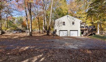 19 Apple Blossom Ct, Airmont, NY 10952