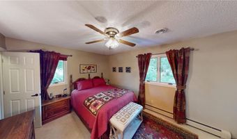 319 Garden Rd, Albert Lea, MN 56007