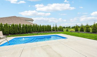 4204 Omaha Dr, Bargersville, IN 46106