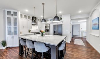 2622 LAKE St, Algoma, WI 54201