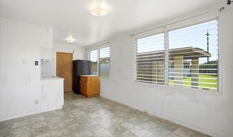 320 W Lanai St, Kahului, HI 96732