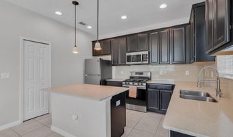 6380 CAMINO Dr, Apollo Beach, FL 33572