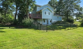 124 Pomeroy Ln, Amherst, MA 01002
