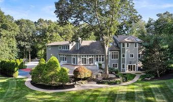 16 Hillside Rd, Cumberland, RI 02864