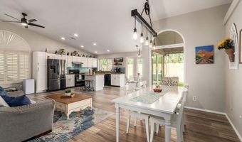 740 W SARAGOSA St, Chandler, AZ 85225