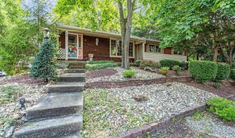 19 W Illinois Ave, Absecon, NJ 08201