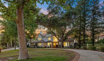 28925 Medea Mesa Rd, Agoura Hills, CA 91301