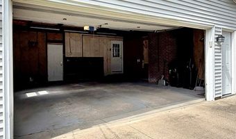 1008 Columbus Cir S, Ashland, OH 44805