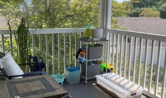1085 Joyce Ln, Ann Arbor, MI 48103