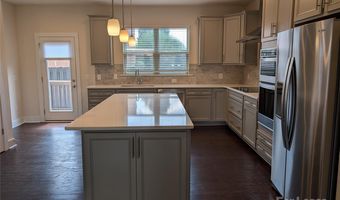 17137 Soho Dr, Charlotte, NC 28204