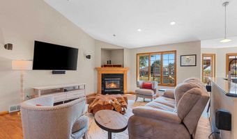 3561 GRAND MEADOWS Xing, Neenah, WI 54956