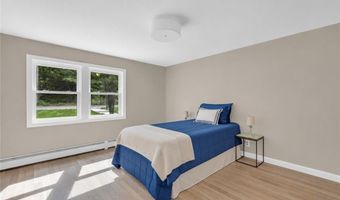 115 Hill Top Dr, Johnston, RI 02919