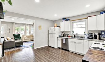26 E Plum St, Anderson, IN 46012