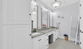 1313 S San Antonio St, Alton, TX 78573