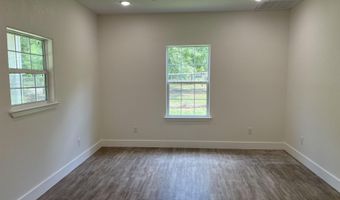 180 Lovers Ln, Alto, TX 75925
