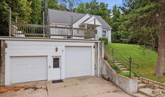 1109 S 2nd St, Alma, WI 54610