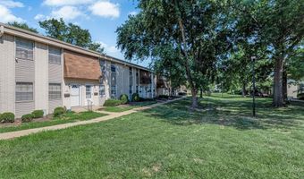 131 Shadalane Walk, Ballwin, MO 63011