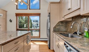259 Cypress Dr, Bayville, NJ 08721