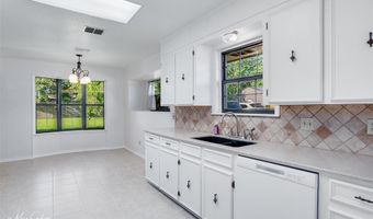 4415 Parkridge Dr, Benton, LA 71006