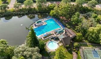 29 Oriole Dr, Allamuchy Twp., NJ 07840