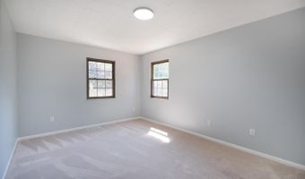 3858 Heritage Oak Dr, Amelia, OH 45102