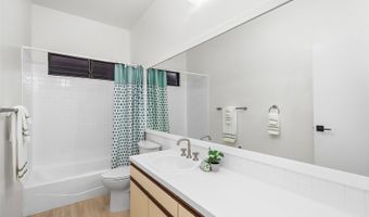 98-653 Papalealii St, Aiea, HI 96701
