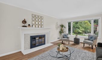 6008 BENALDER Dr, Bethesda, MD 20816
