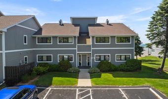 120 Summit Beach Dr, Algoma, WI 54201