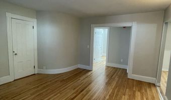 56 Chapel St, Augusta, ME 04330