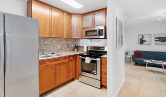 160 KEONEKAI Rd 14-101, Kihei, HI 96753