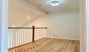 11020 AUGUSTA Ln 3, Berlin, MD 21811