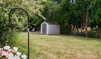 10210 SW CRESTWOOD Ct, Beaverton, OR 97008
