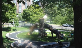 1336 N ODE St A, Arlington, VA 22209