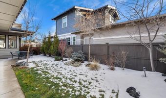 2327 NW Frazer Ln, Bend, OR 97703