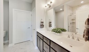 270 Masters Dr, Addison, IL 60101