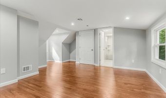 7 Mondamin Rd, Alloway, NJ 07422