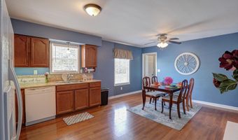 10228 BAYSIDE Dr, Dover, DE 19901