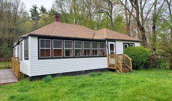 85 St. Laurent St, Epping, NH 03042