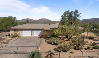 23680 W COLEMAN Dr, Congress, AZ 85332