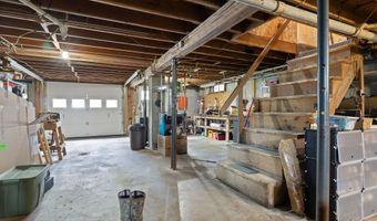 569 Benton Rd, Albion, ME 04910
