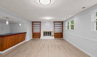 3713 CHANEL Rd, Annandale, VA 22003