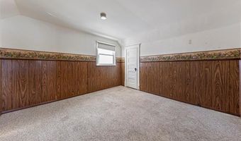 604 Ulstad Ave, Albert Lea, MN 56007