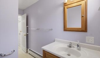 105 Hicks Ave, Bennington, VT 05201