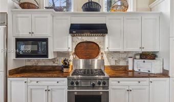 21 Bayley Rd, Bluffton, SC 29910